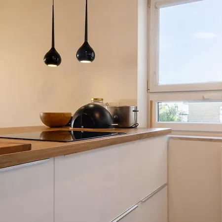 شقة Marina Mokotow - 3 Bedrooms - Balcony - Garage