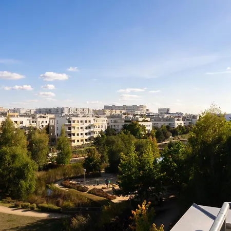 شقة Marina Mokotow - 3 Bedrooms - Balcony - Garage