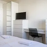 Marina Apartment, 3 Bedrooms, Balcony, Garage Apartamento *